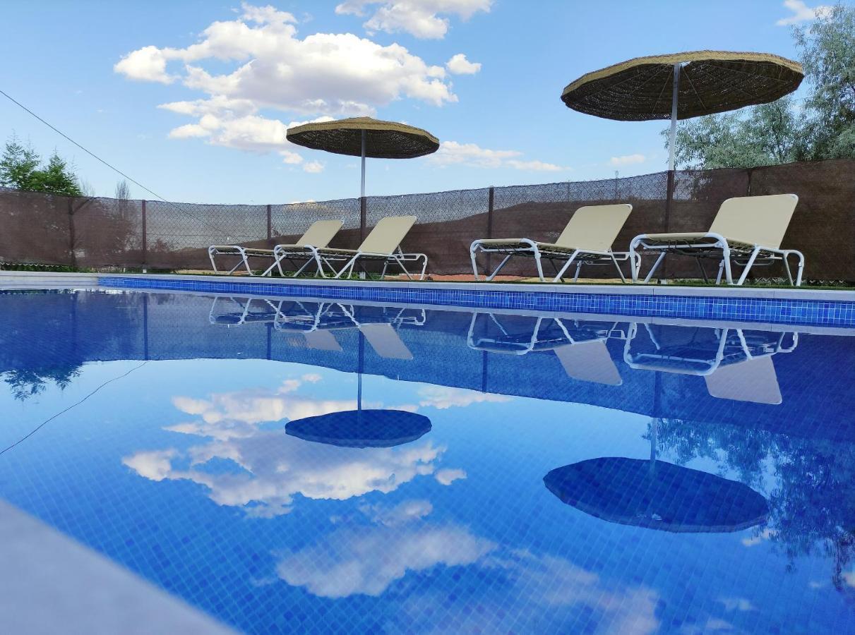 Los Laureles Casa Rural Urda 외부 사진